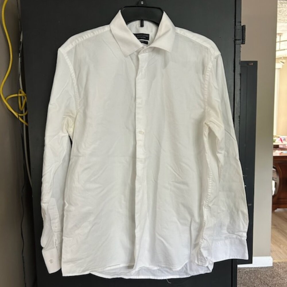 EUC The Men's Store at Bloomingdale's Slim Fit Dress Shirt 16 32/33 White